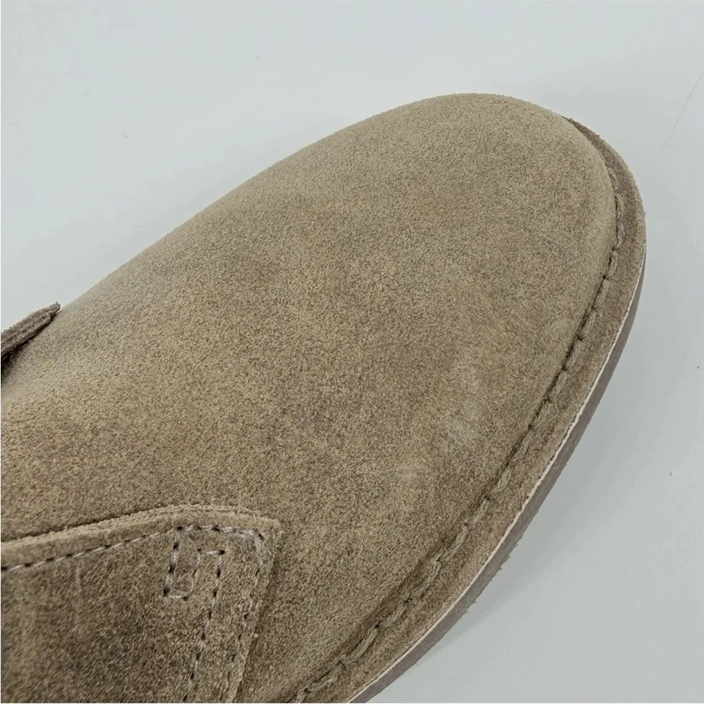 Clarks Chukka Boots Mens Size 10 Light Brown Leather Rugged Urban Classic
